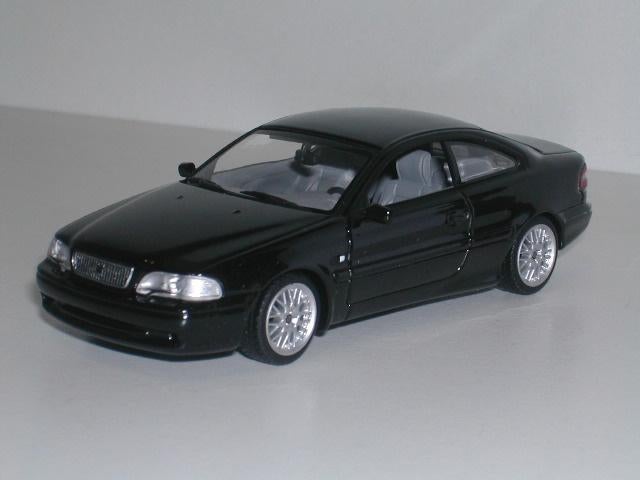 Minichamps . Volvo . C70 coupé zwart in schaal 1:43 ., Hobby en Vrije tijd, Modelauto's | 1:43, Nieuw, Auto, MiniChamps, Ophalen of Verzenden