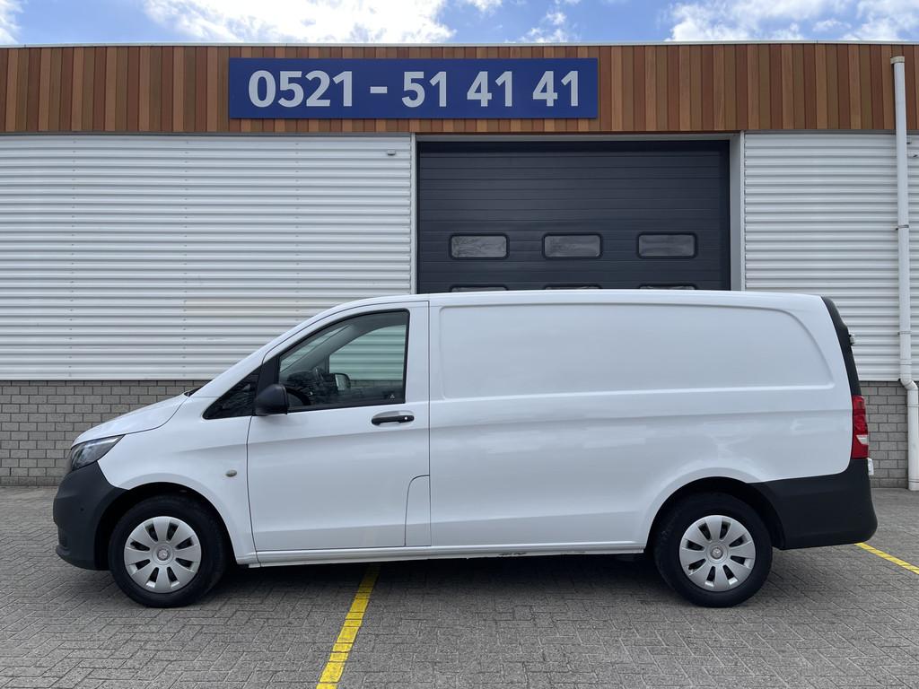 Mercedes-Benz Vito 111 CDI Functional Lang L2H1 / rijklaar, Auto's, Bestelauto's, Voorwielaandrijving, Stof, Gebruikt, 4 cilinders