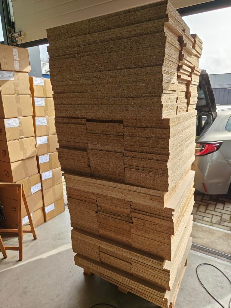 Planken 760x275x18mm, Doe-het-zelf en Verbouw, Hout en Planken, Ophalen