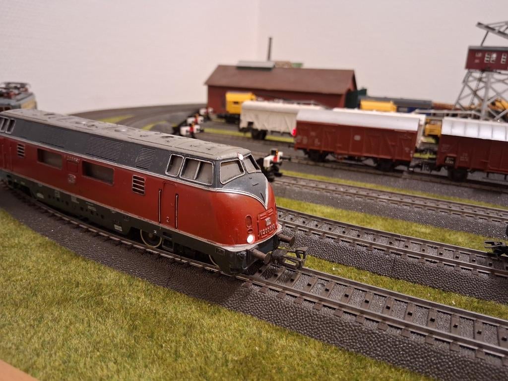 Märklin 3021 dieselloc V 200 060, Hobby en Vrije tijd, Modeltreinen | H0, Gebruikt, Locomotief, Wisselstroom, Märklin, Analoog