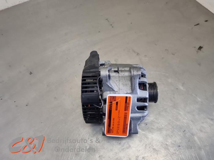 Dynamo van een Toyota Pro-Ace, Gebruikt, -, -, Ophalen of Verzenden