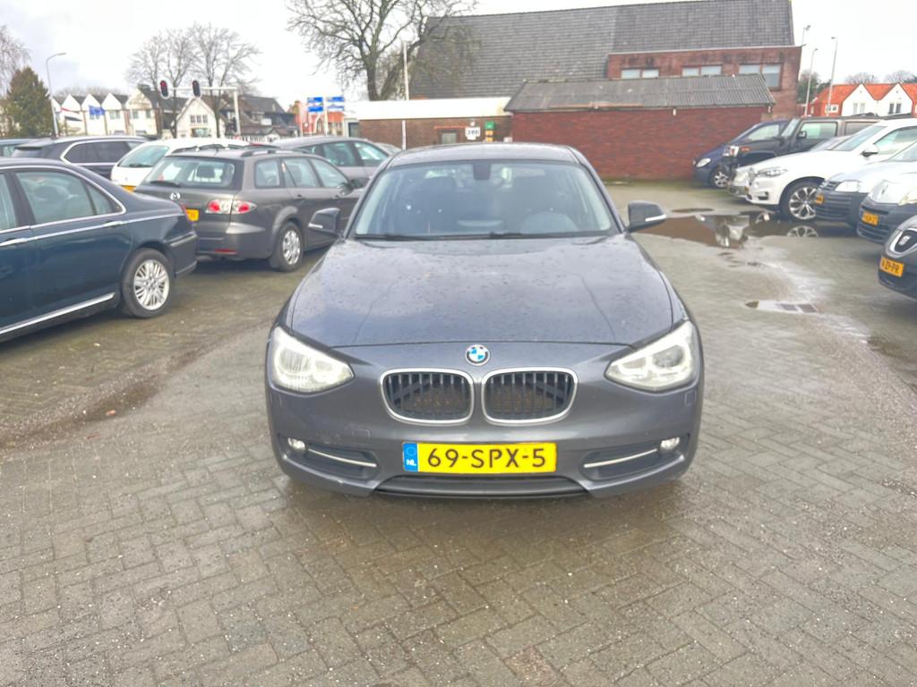 BMW 1-serie 116i Business ecc navi lm velgen camera, Auto's, BMW, Bedrijf, Te koop, 1-Serie, ABS, Airbags, Airconditioning, Alarm