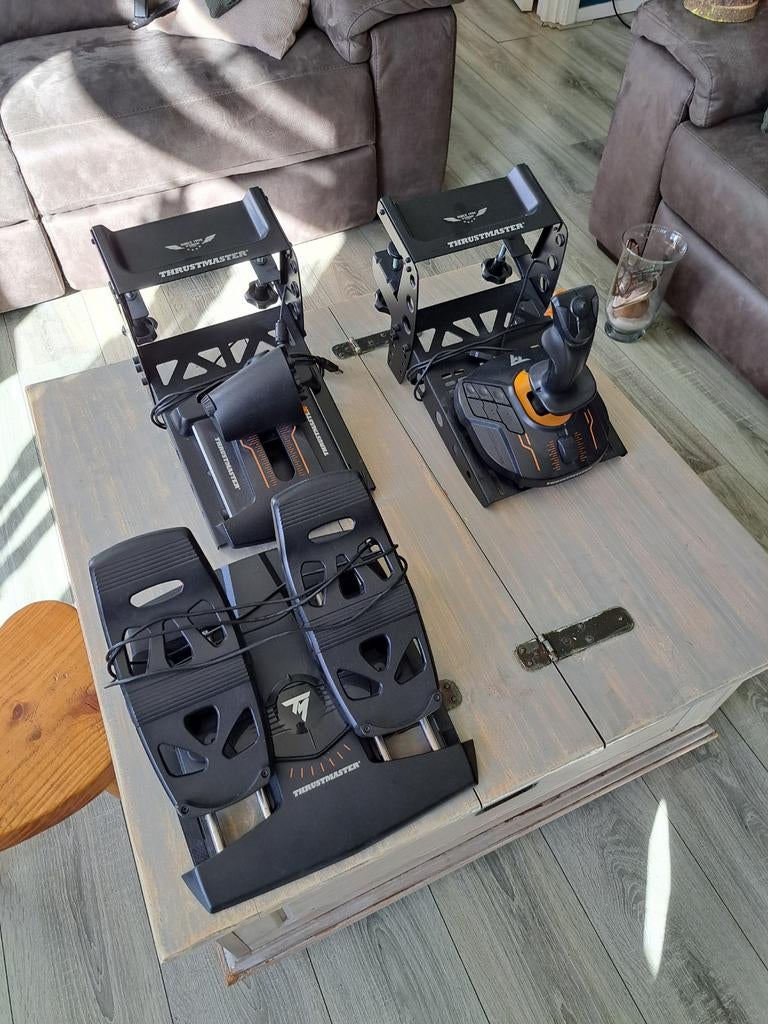 Thrustmaster T16000M FCS HOTAS met Rudder & Mounts, Computers en Software, Joysticks, Ophalen of Verzenden, Zo goed als nieuw