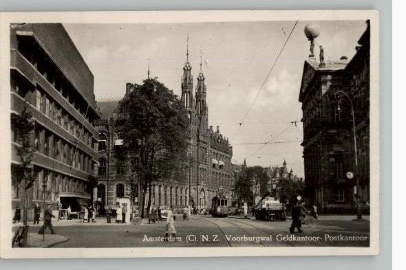 Amsterdam N.Z. Voorburgwal Geld- +Postkantoor st1953 HEMO