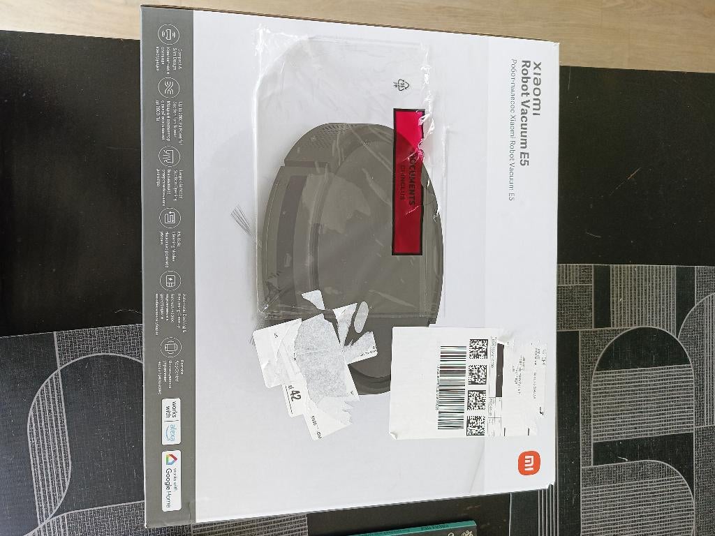 NIEUW NEW Xiaomi Robot Vacuum E5 - Robot Stofzuiger  Zwart, Ophalen of Verzenden, Nieuw, Reservoir, Robotstofzuiger