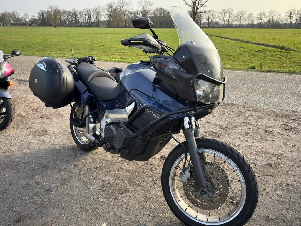 Aprilia Caponord 1000 - Avontuurlijke Toermotor, Motoren, Motoren | Aprilia, 2 cilinders, Motorrijbewijs A, Particulier, Meer dan 35 kW