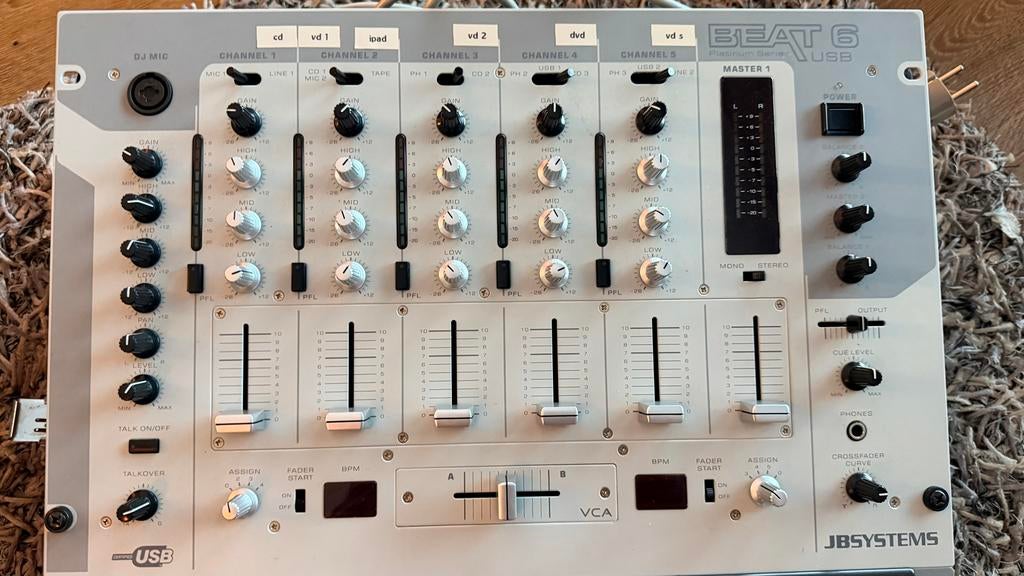 JB Systems Beat6 USB & Sync1 DJ-set in flightcase, Muziek en Instrumenten, Dj-sets en Draaitafels, Ophalen, Gebruikt, Dj-set, Overige merken