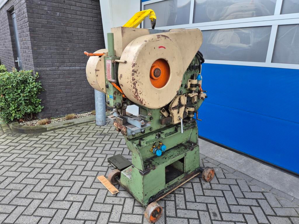 OMES Pons-knipmachine mooi compleet en Origineel, Ophalen of Verzenden, Italië, Omes, Gebruikt