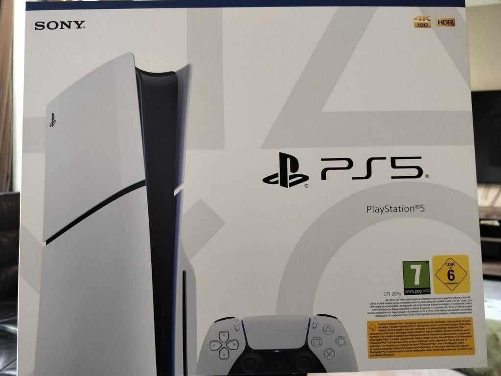 Playstation 5 spellen en alles erbij, Ophalen of Verzenden, Zo goed als nieuw