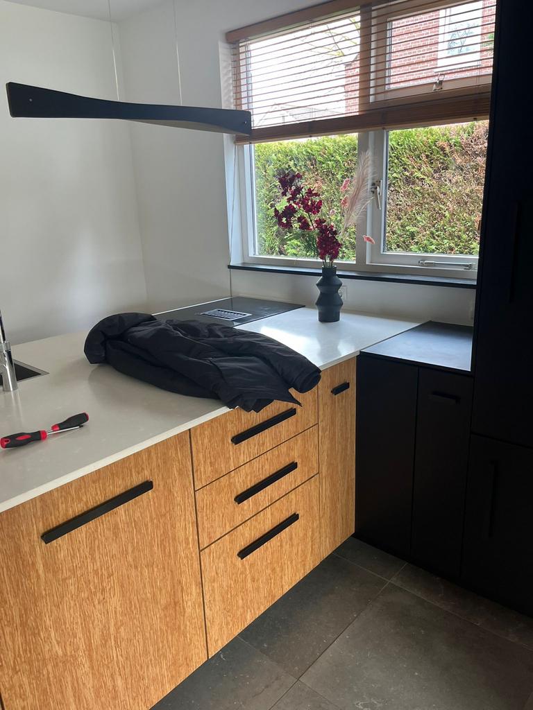 Moderne Keuken met Kookeiland en Composiet Blad, Bruin, Verzenden, Overige typen, Zo goed als nieuw