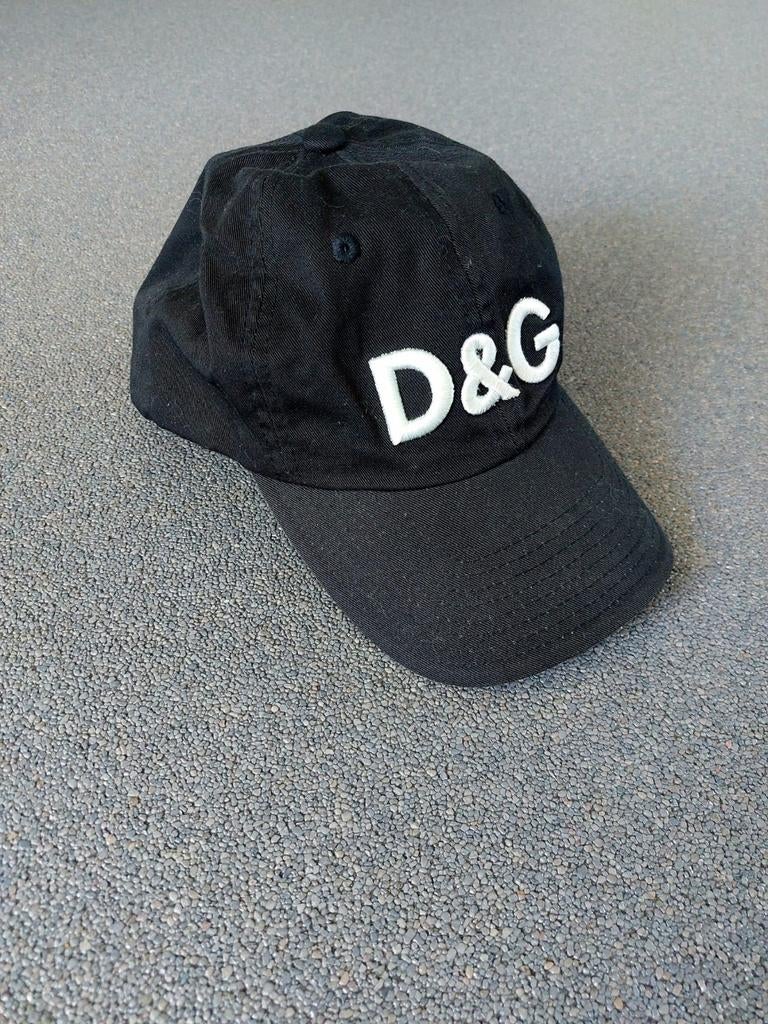 D&G Dolce & Gabbana zwarte pet in zeer goede staat, Dolce & Gabbana, One size fits all, Ophalen of Verzenden, Pet