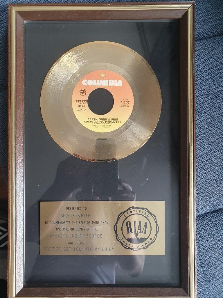 earth wind and fire riaa award gouden plaat, Ophalen of Verzenden, Zo goed als nieuw, Poster, Artwork of Schilderij