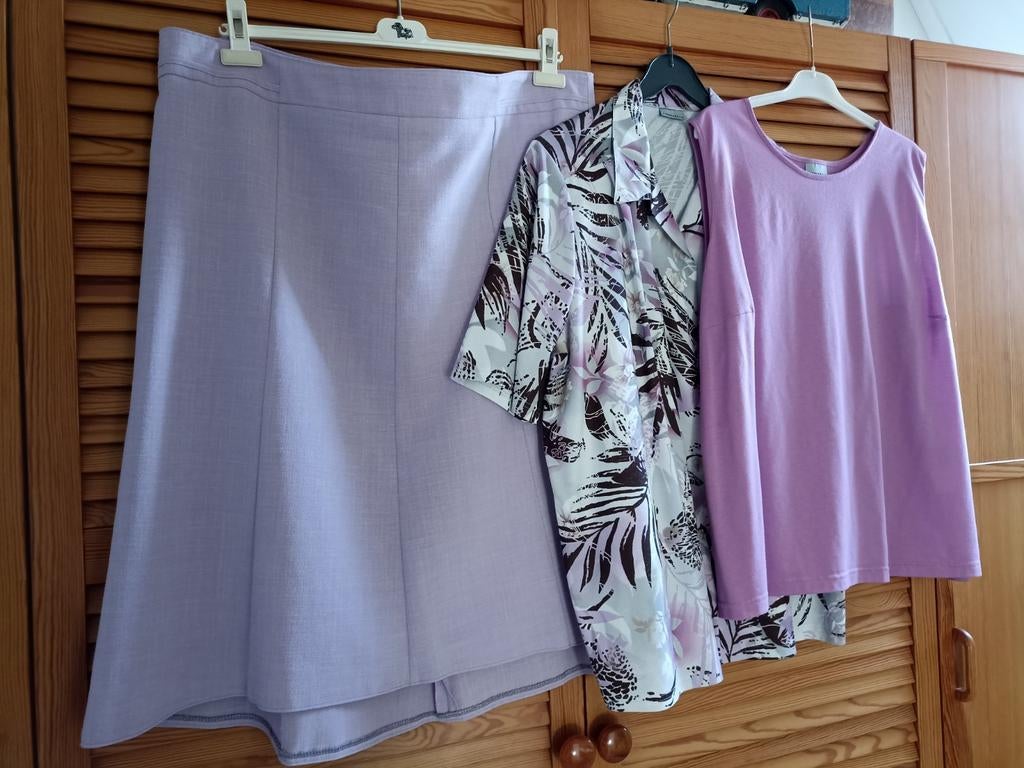 Lila rok, top en blouse van Finnkarelia mooi te combineren, Ophalen of Verzenden, Zo goed als nieuw