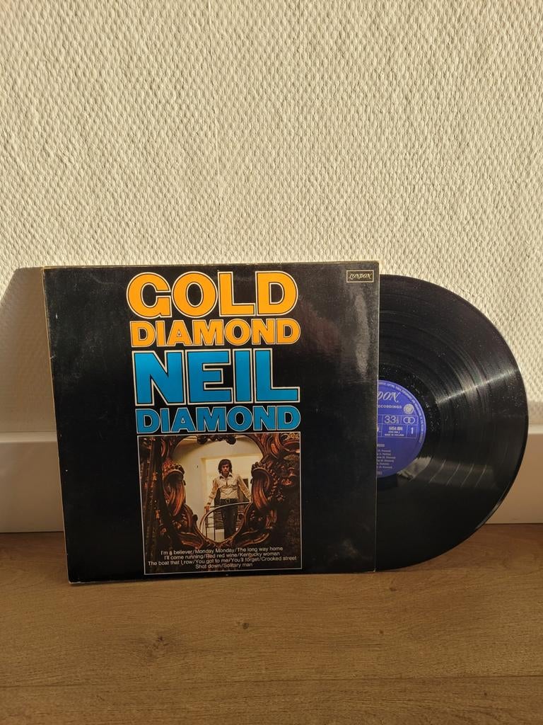 LP Neil Diamond - Gold Diamond, Cd's en Dvd's, Vinyl | Pop, Ophalen of Verzenden, Zo goed als nieuw, Overige formaten