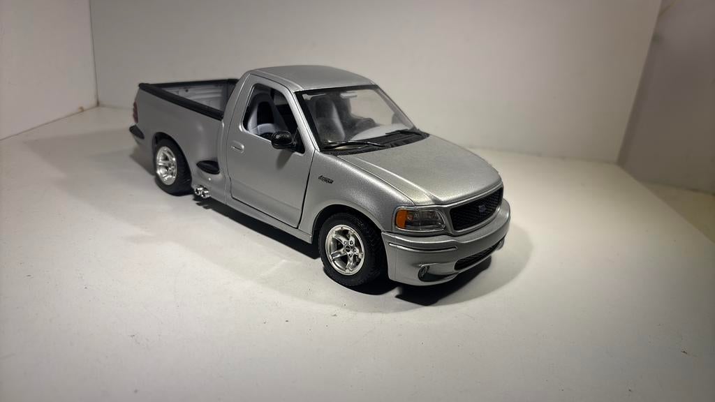 Ford f-150 bburago 1.21, Ophalen of Verzenden, Bburago, A, A