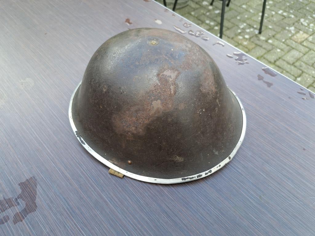 Helm Engels 1945, Ophalen of Verzenden, Engeland, Helm of Baret