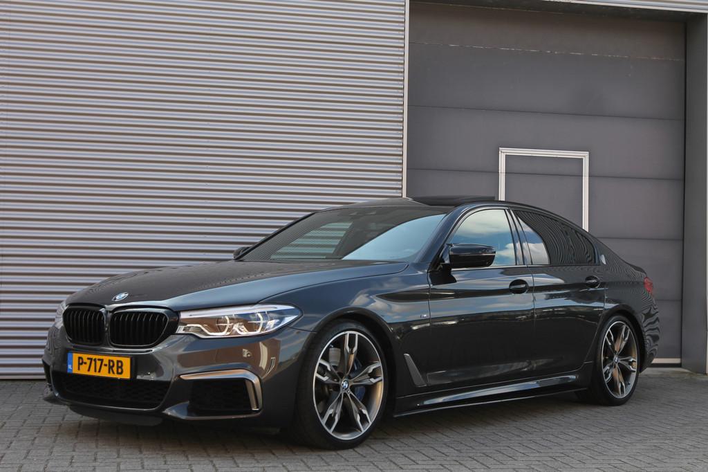 BMW 5 Serie M550i xDrive High Executive I Aut. I 463 PK I Le, Auto's, BMW, Automaat, Gebruikt, 2000 kg, 4395 cc