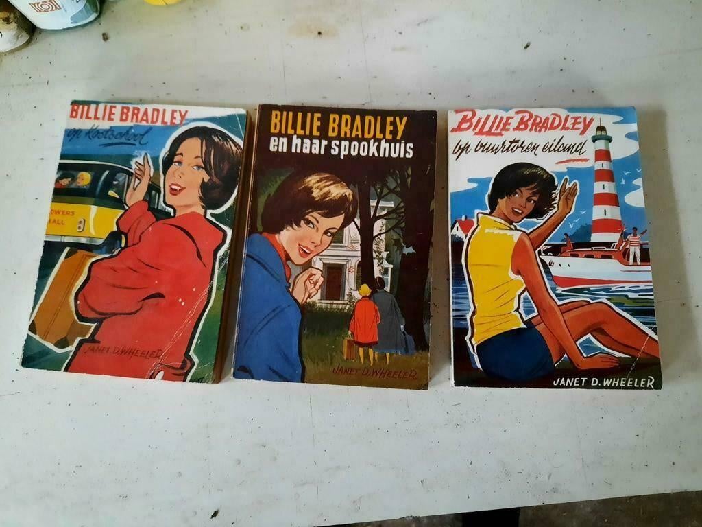 Collectors item 3 pockets Billie Bradley incl 1 misdruk, Boeken, Ophalen of Verzenden, Gelezen, Janet D. Wheeler