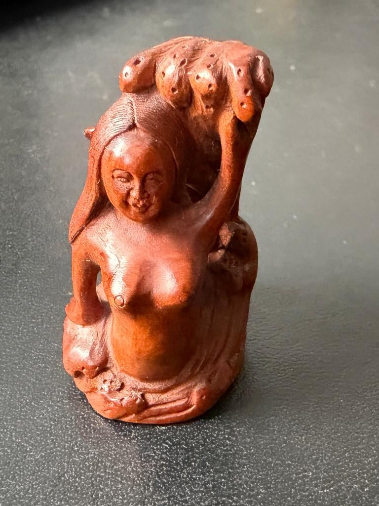 Houten Erotic Netsuke van een Zeemeermin Japan, Ophalen of Verzenden