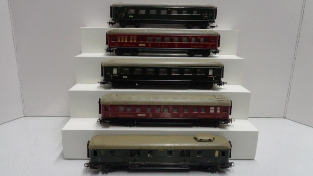 Marklin D-Zug 5 stuks Schurzenwagen (H0)., Wisselstroom, Gebruikt, Wagon, Ophalen of Verzenden