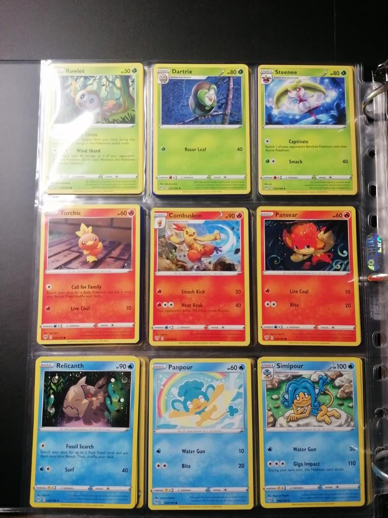 Darkness Ablaze - Commons & Uncommons - Pokémon, Ophalen of Verzenden, Zo goed als nieuw, Meerdere kaarten