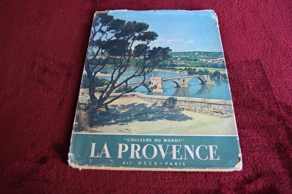 La provence  Coulerus du monde, Ophalen of Verzenden, Gelezen