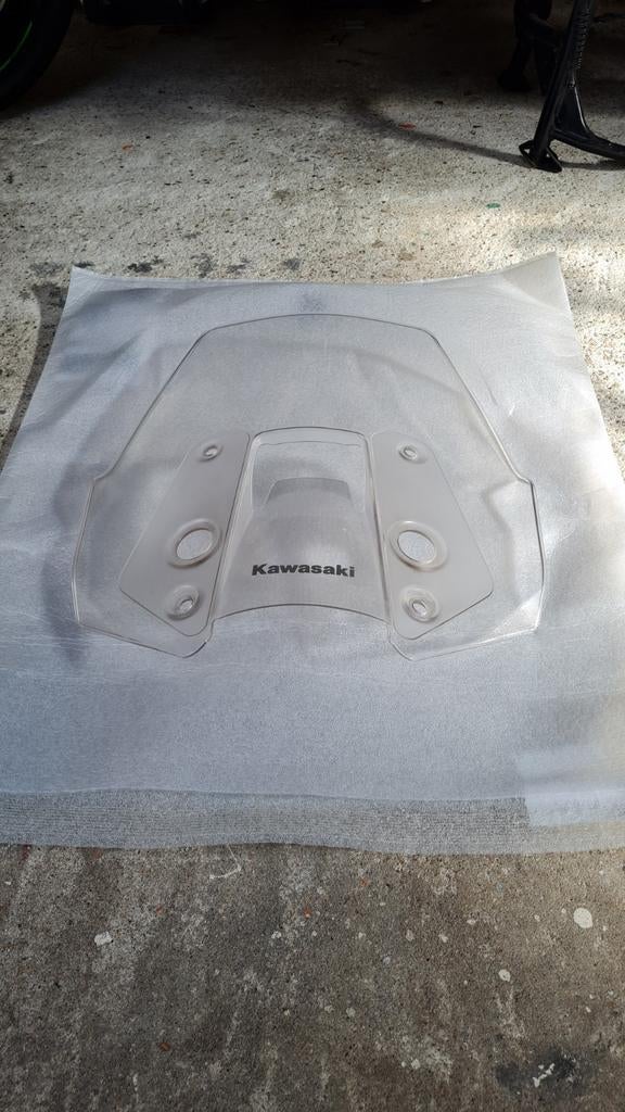 Versys 1000 (2018) windscherm, Ophalen