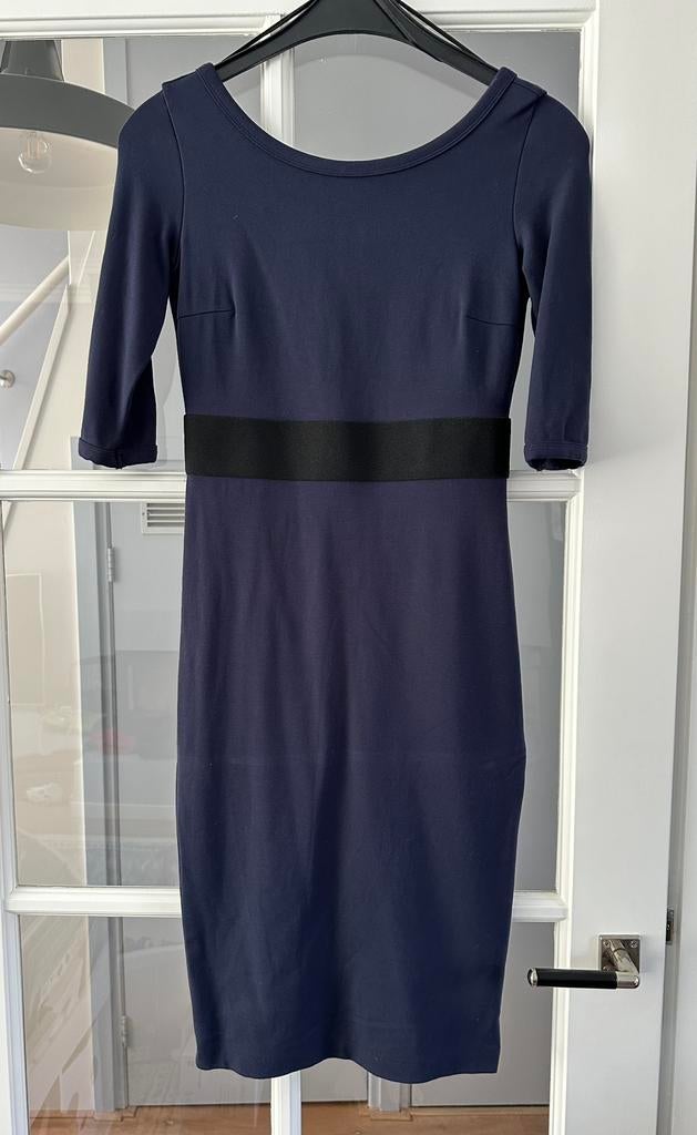 Nieuwe navy blauwe jurk met band Vanilia maat 34, Blauw, Nieuw, Ophalen of Verzenden, Knielengte
