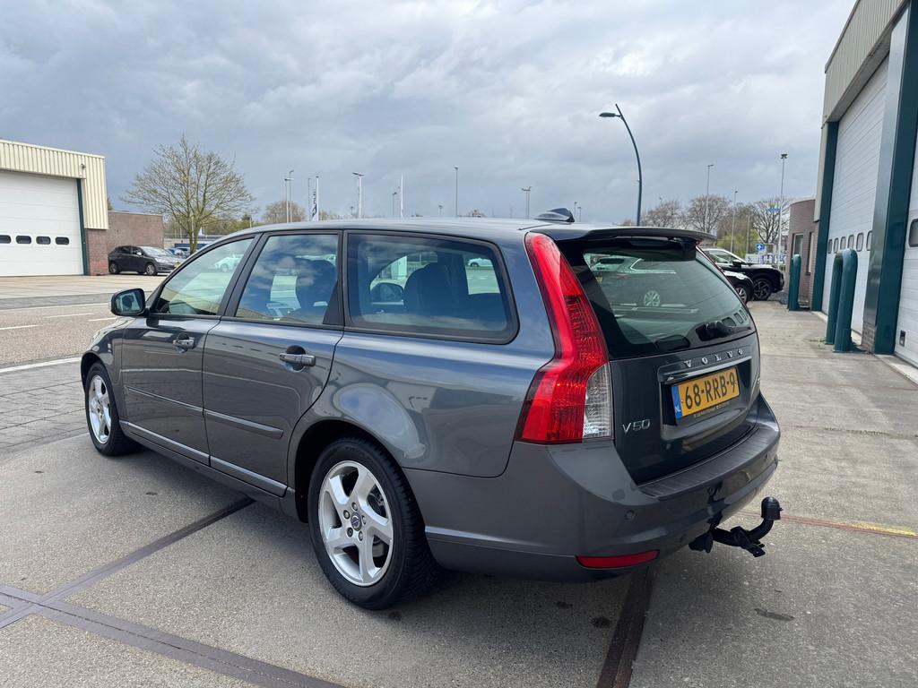 Volvo V50 2.0 Business Pro Edition, Zwart, 1279 kg, V50, 66 €/maand