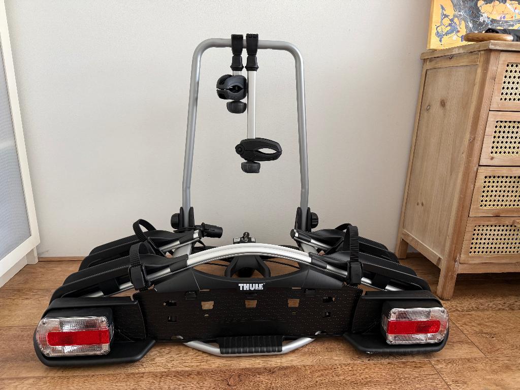 Thule fietsendrager (type EW G2), Auto diversen, Fietsendragers, Ophalen, Brede banden, Zo goed als nieuw, 2 fietsen