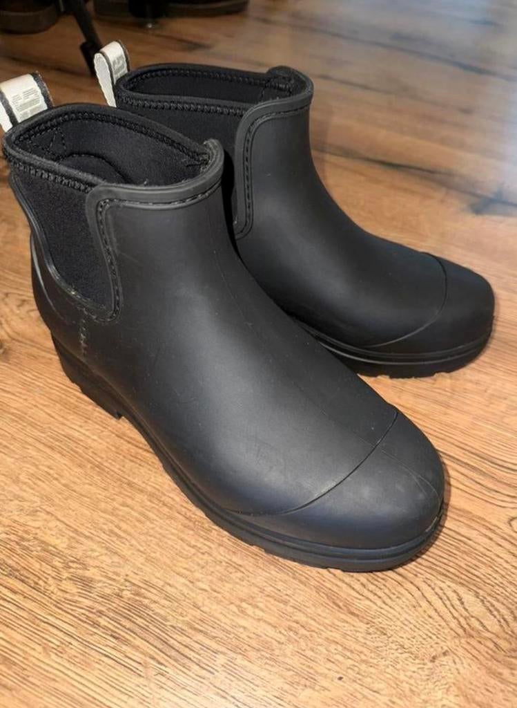 Ugg kaplaarzen, Ophalen of Verzenden, Zo goed als nieuw, Overige soorten, Schoeisel