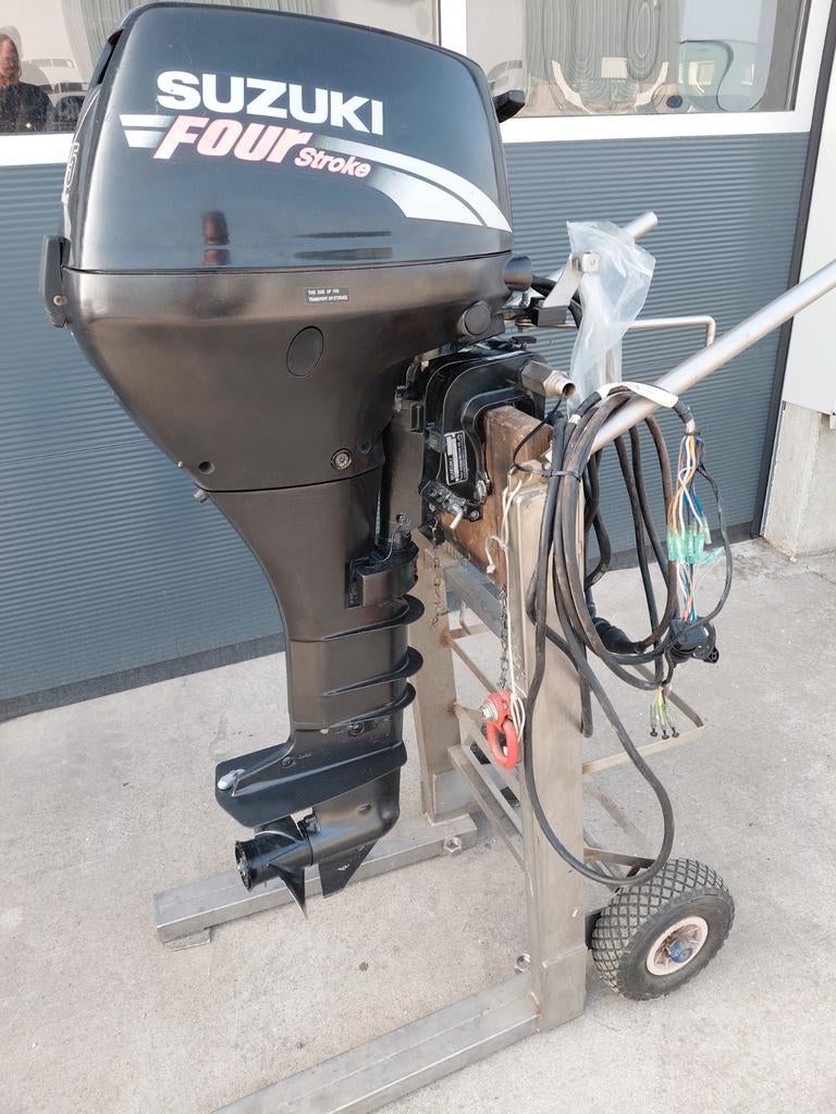 Suzuki 15pk 4takt langstaart elektrice start, Ophalen, 10 tot 30 pk, Zo goed als nieuw, Benzine