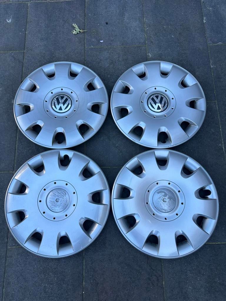 4 Volkswagen Standaard 15 inch wieldoppen, Auto diversen, Wieldoppen, Ophalen, Gebruikt