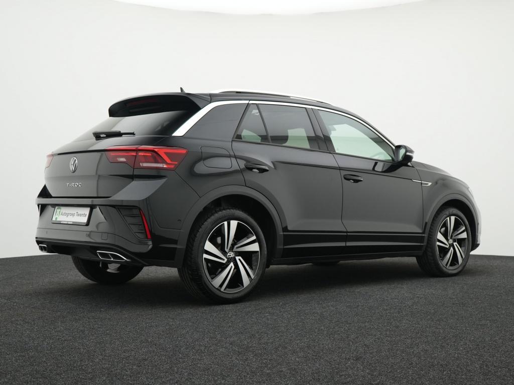 Volkswagen T-Roc 1.5 TSI R-Line DSG | Panoramadak | Navigati, 12 maanden, 1258 kg, Zwart, Leder en Stof