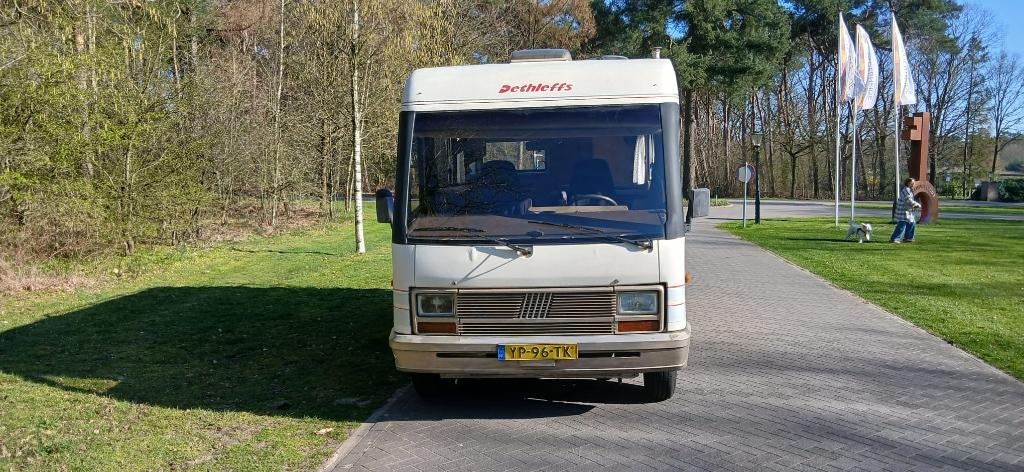 Unieke Fiat Ducato Dethleffs camper op benzine, Caravans en Kamperen, Campers, Integraal, Reservewiel, Standaard zit, Ringverwarming