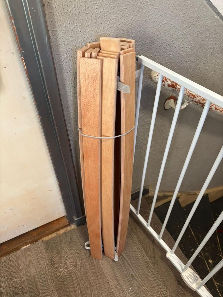 2 lattenbodems, Kinderen en Baby's, Traphekjes, Ophalen, Gebruikt, Metaal of IJzer, 115 cm of meer