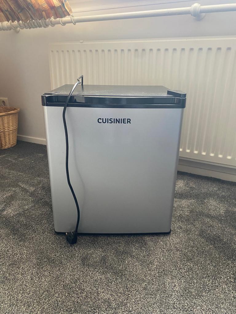 mini koelkast, Witgoed en Apparatuur, Koelkasten en IJskasten, Ophalen, Zonder vriesvak, Nieuw, Minder dan 75 liter