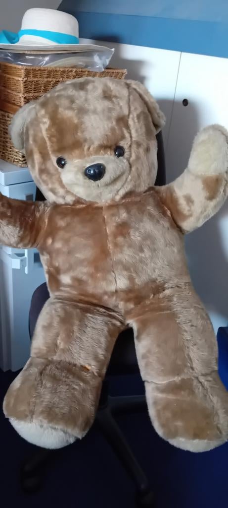 beer van 1 meter van ruim 50 jaar oud behoeft enig reparatie, Ophalen of Verzenden, Gebruikt, Stoffen beer, Overige merken