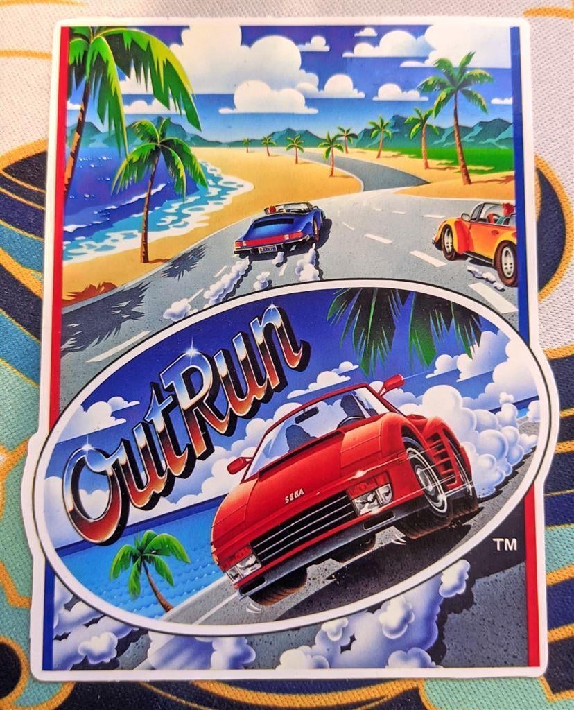 SEGA OUTRUN videogame Bartop Retro Arcade Sticker, Ophalen of Verzenden, Nieuw, Bedrijf of Vereniging
