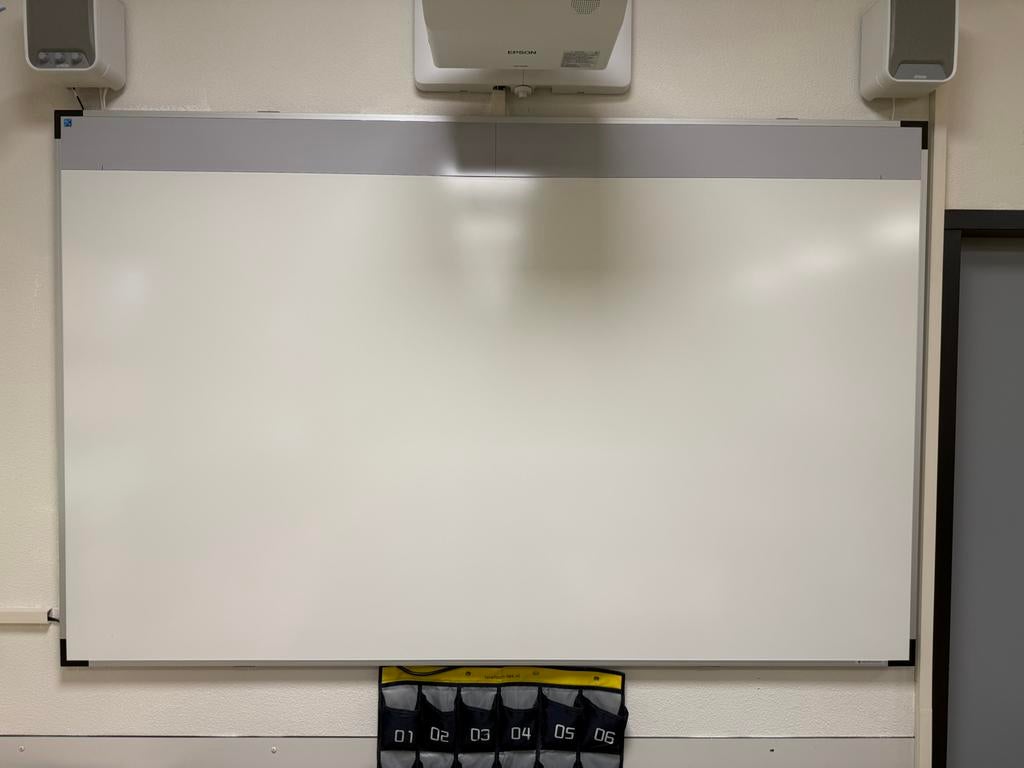 Whiteboard diverse maten magnitisch, Ophalen of Verzenden, Zo goed als nieuw, Magneetbord