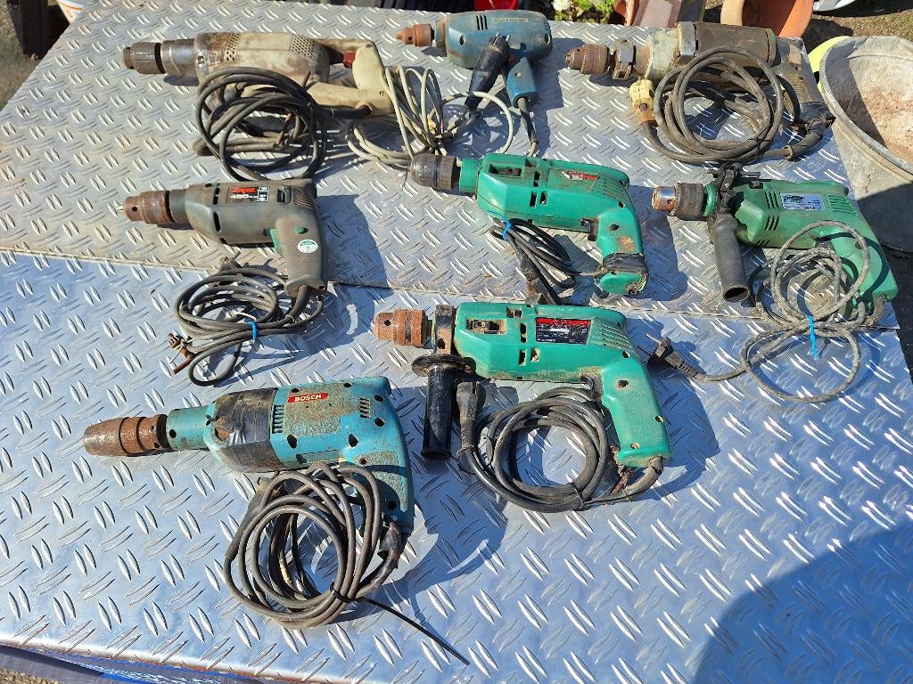 diverse boormachines, Gebruikt, Variabele snelheid, 400 tot 600 watt, Ophalen