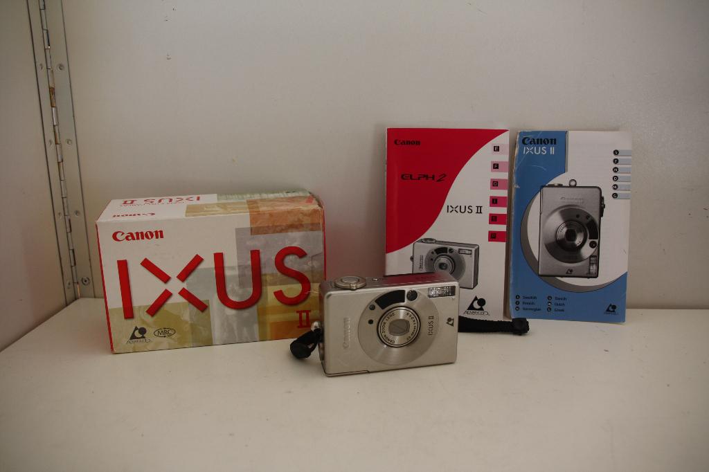 Canon IXUS II 240 autofocus camera zoomlens.Compleet in doos, Ophalen of Verzenden, Zo goed als nieuw, Compact, Canon