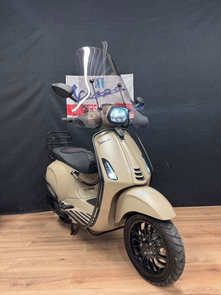 Vespa sprint 50s | Custom | Full option | Garantie | Alarm, Fietsen en Brommers, Scooters | Vespa, Ophalen, Overige modellen, Maximaal 45 km/u