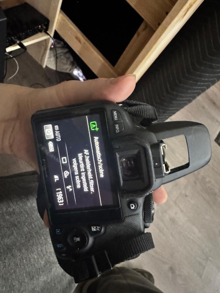 Canon EOS 100D Body + Lens + Accu - Keurige staat, Audio, Tv en Foto, Fotocamera's Digitaal, 18 Megapixel, Gebruikt, Spiegelreflex