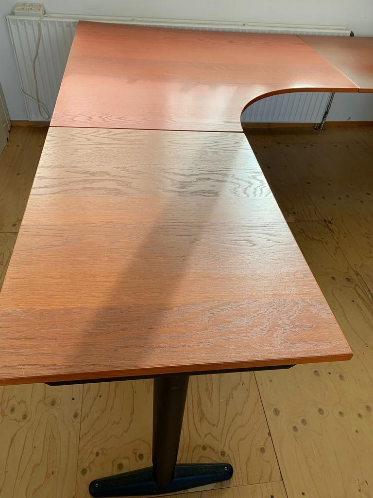 Effectiv groot bureau, Ophalen, In hoogte verstelbaar, Gebruikt