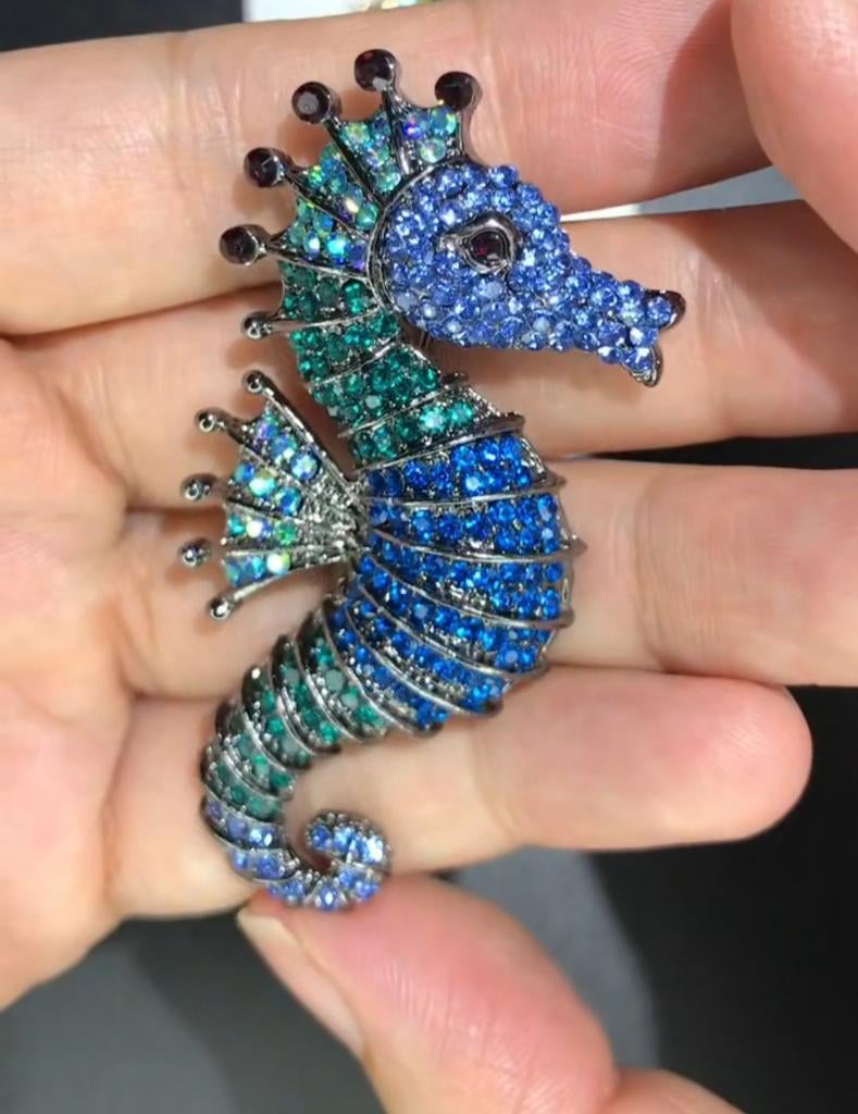 Nieuwe Zeepaard Broche met Strass, Sieraden, Tassen en Uiterlijk, Broches, Overige materialen, 4 tot 7 cm, Blauw, Nieuw