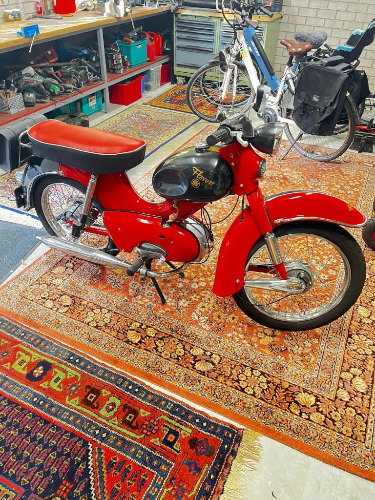 kreidler florett eitank. Nieuwstaat. Kenteken 1967, Fietsen en Brommers, Brommers | Kreidler, Zo goed als nieuw, Maximaal 45 km/u