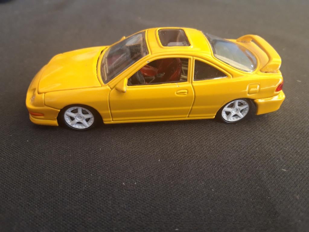 Honda – Acura Integra Coupe 2000 geel 1:43, Ophalen of Verzenden, Zo goed als nieuw, Auto, Overige merken