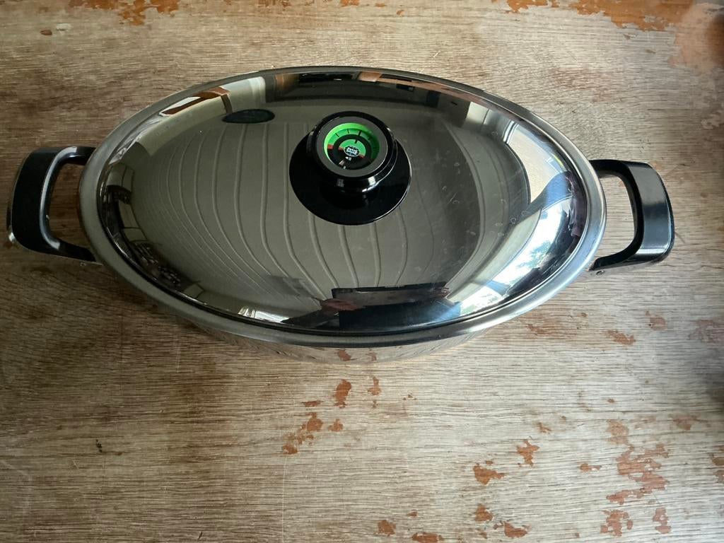 AMC ovalpan, Huis en Inrichting, Keuken | Potten en Pannen, Ophalen of Verzenden, Zo goed als nieuw, Rvs, Overige typen