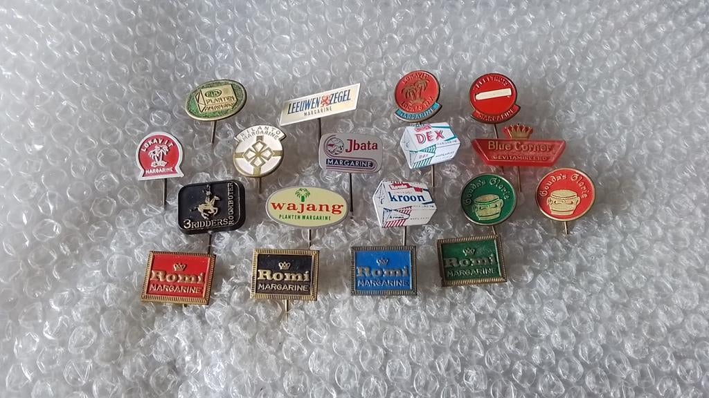 18 verschillende speldjes margarine, Ophalen of Verzenden, Zo goed als nieuw, Overige onderwerpen